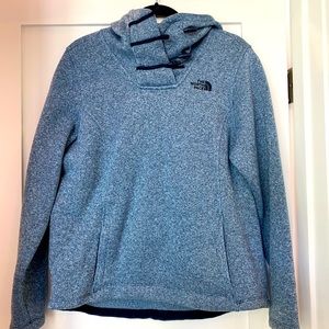 North Face Pull Over